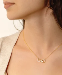 Alternative view of Collana Tenerezza Infinita