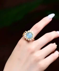 Anello vintage con acquamarina