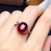 Anello antico con rubino Nina