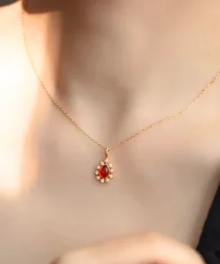 Collana in ambra da donna Manon