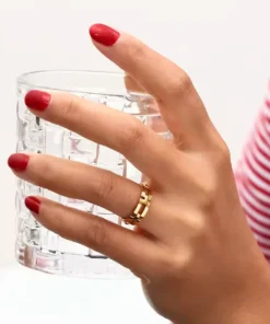 Alternative view of Anello a catena Julia