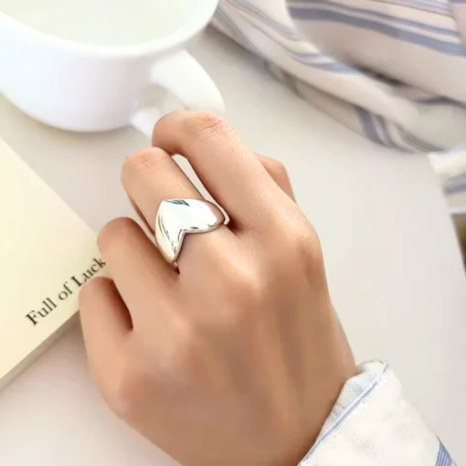 Anello cuore in argento - immagine 2