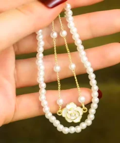 Alternative view of Bracciale fiore con perla Rosy