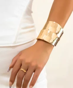 Alternative view of Bracciale rigido dorato Valentine