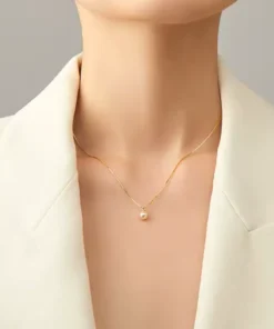 Alternative view of Collana con pendente perla Justine