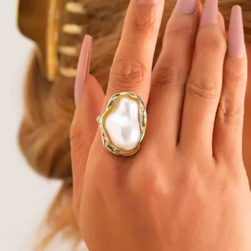 Anello con madreperla bianca Lina - immagine 3