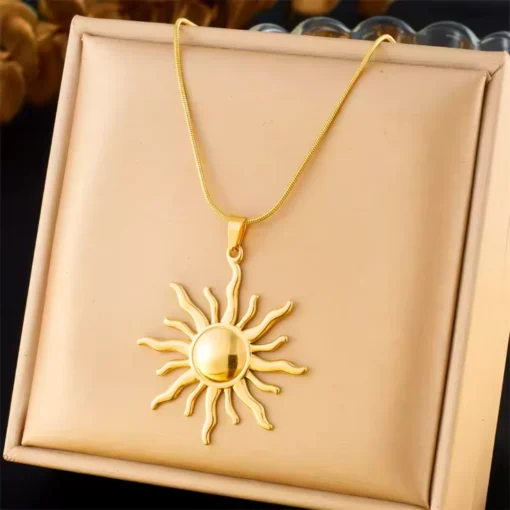 Collana sole dorata Alyssa - immagine 3