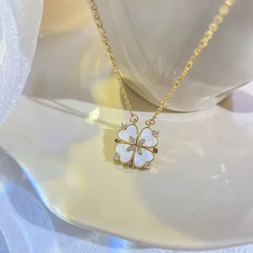 Collana trifoglio nero Mélanie - immagine 7