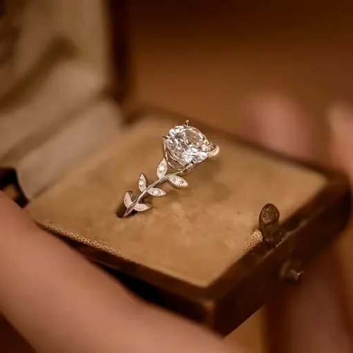 Anello con pietra Gabrielle - immagine 8