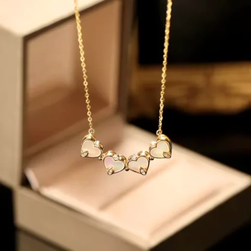 Collana trifoglio nero Mélanie - immagine 8