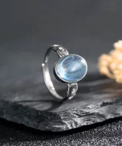 Anello in argento con acquamarina