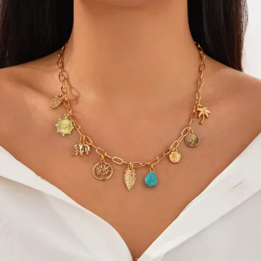 Collana con ciondolo oro donna elegante e raffinata gioiello senza tempo - immagine 7