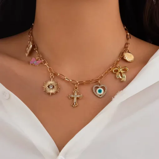 Collana con ciondolo oro donna elegante e raffinata gioiello senza tempo - immagine 9